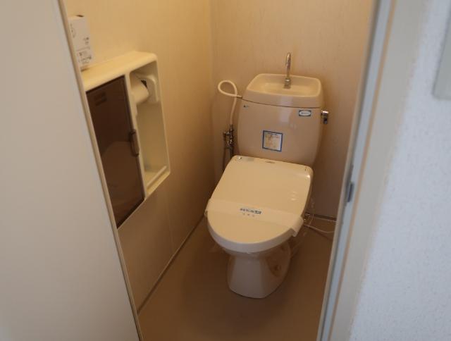 山形市小白川町アパート トイレ