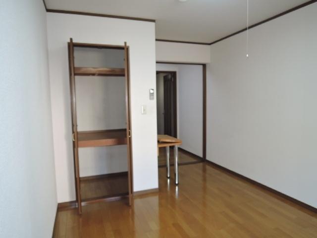 クレール3（105） 収納