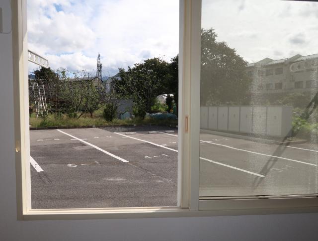 apartment 小白川町５丁目