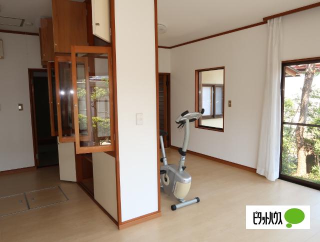 鳥居ケ丘貸家 部屋画像