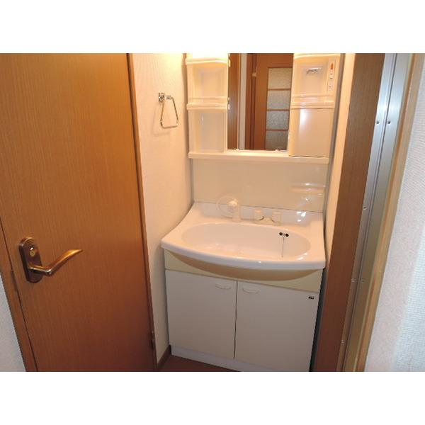 apartment 吉原３丁目