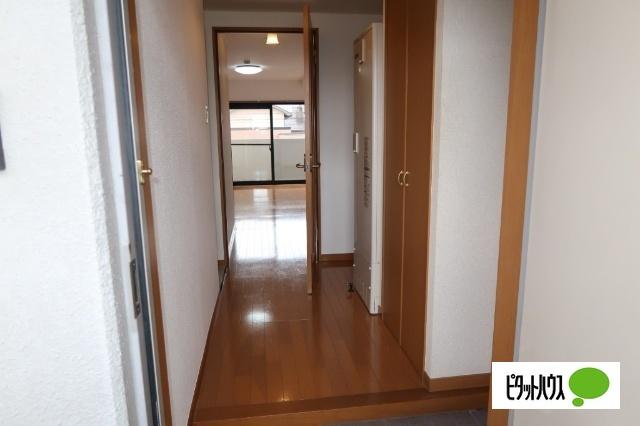 山形市吉原マンション 玄関
