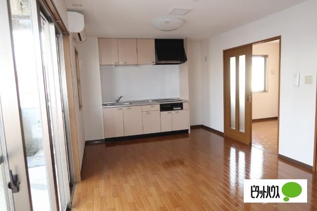 山形市十日町マンション リビング