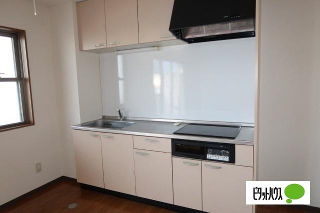 山形市十日町マンション キッチン