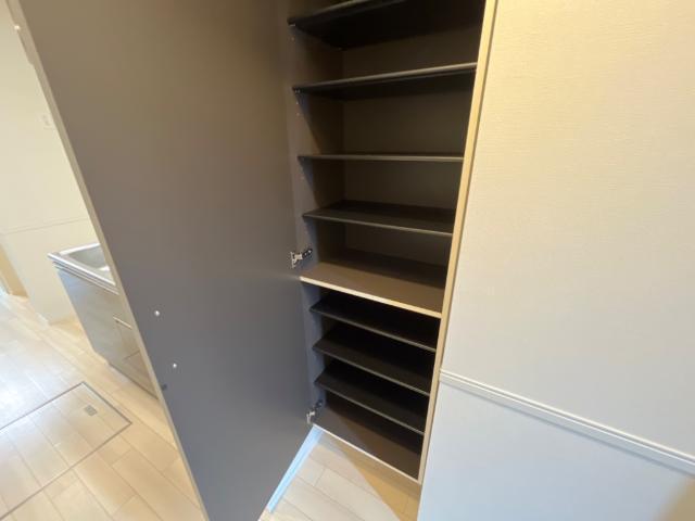 アンサンブル 部屋画像