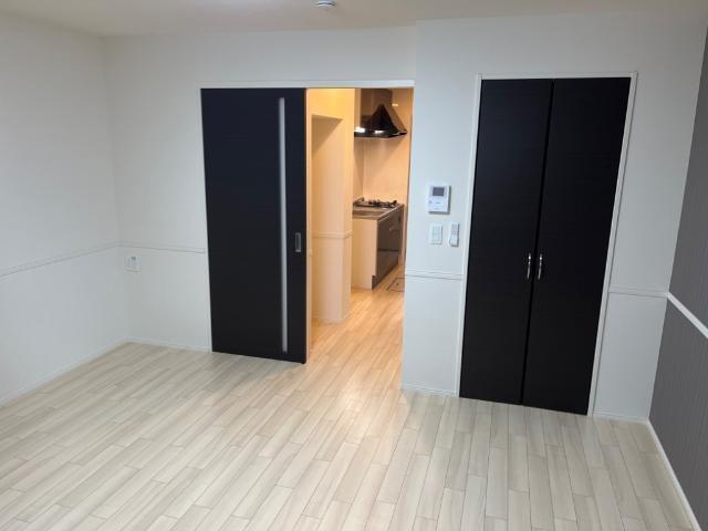 アンサンブル 部屋画像
