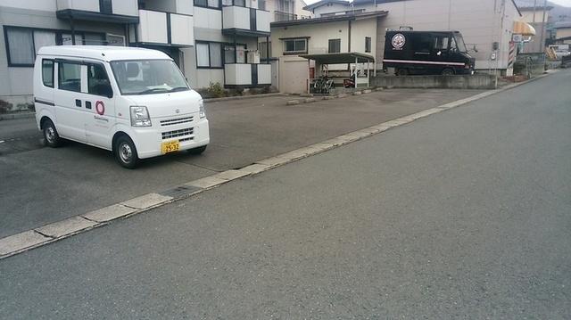 ベル・アネックス（202） 駐車場