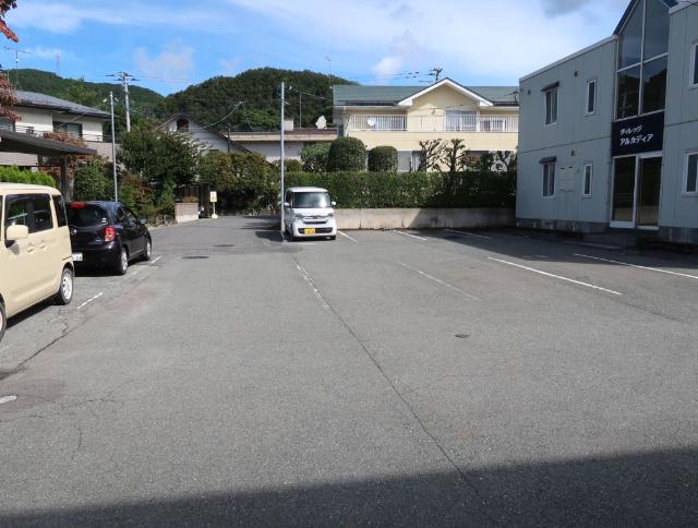 apartment 小白川町５丁目