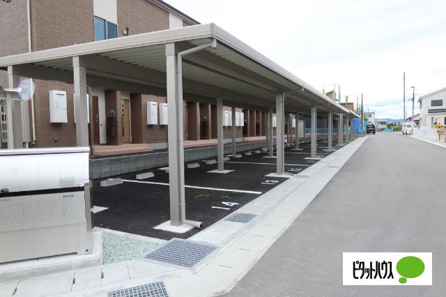 アークブリス 駐車場