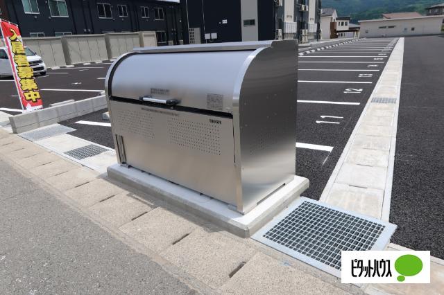 ヴィルヌーヴⅢ 物件画像