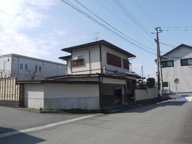 北東方向より