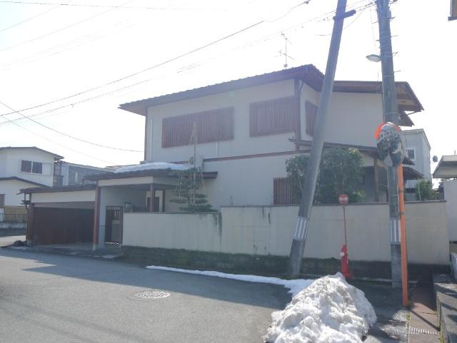 北西方向より