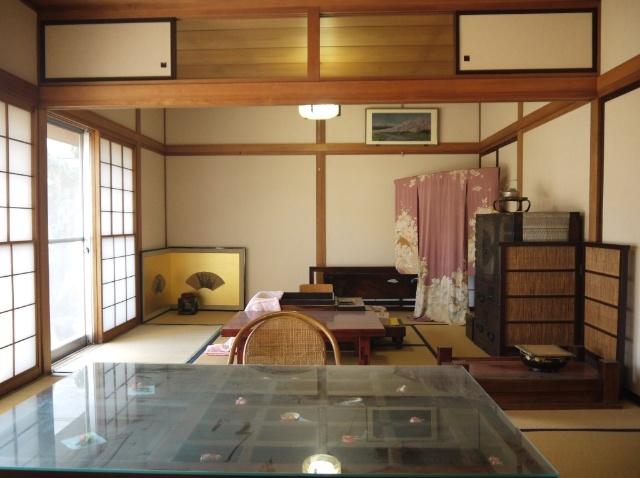 1階　続き間（8帖・6帖）