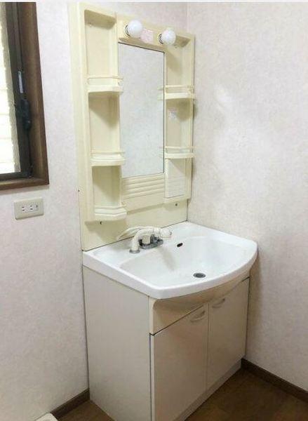 和泉が丘戸建 洗面