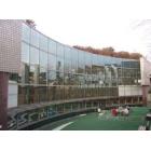 藤沢市総合市民図書館：1179m