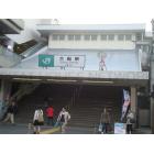 大船駅(JR　東海道本線)：1372m