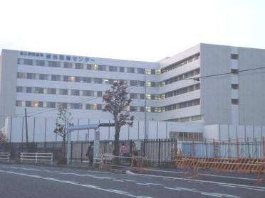 独立行政法人国立病院機構横浜医療センター：1051m