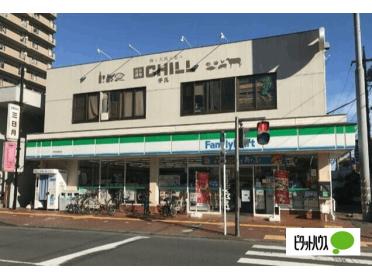 ファミリーマート厚木旭町四丁目店：208m