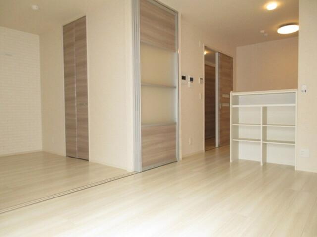 コートミカエルＢ（105） 部屋画像
