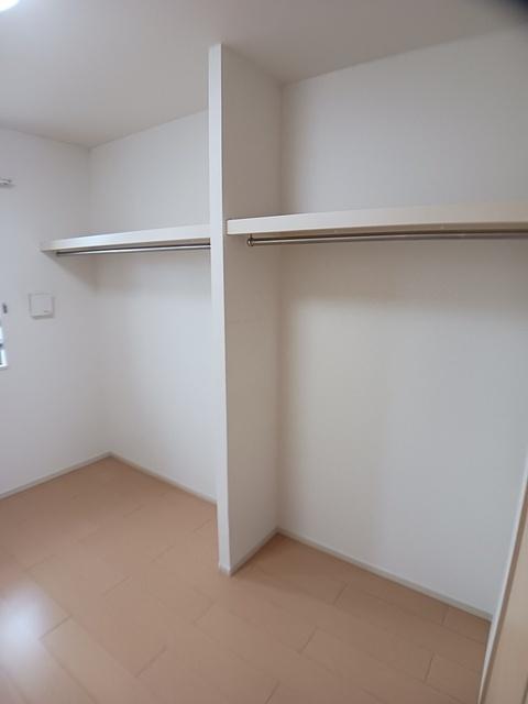 リバージュ厚木Ⅲ（202） 収納