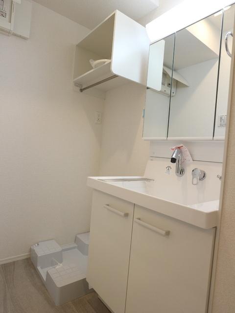 コンフォール西鶴間4丁目（101） 部屋画像