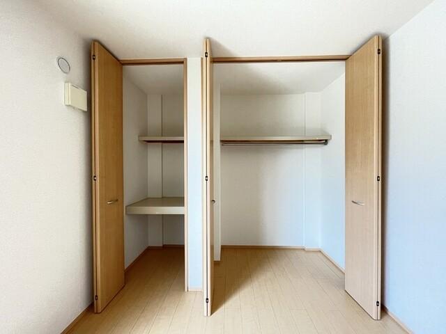 カレッツァⅡ番館（102） 部屋画像
