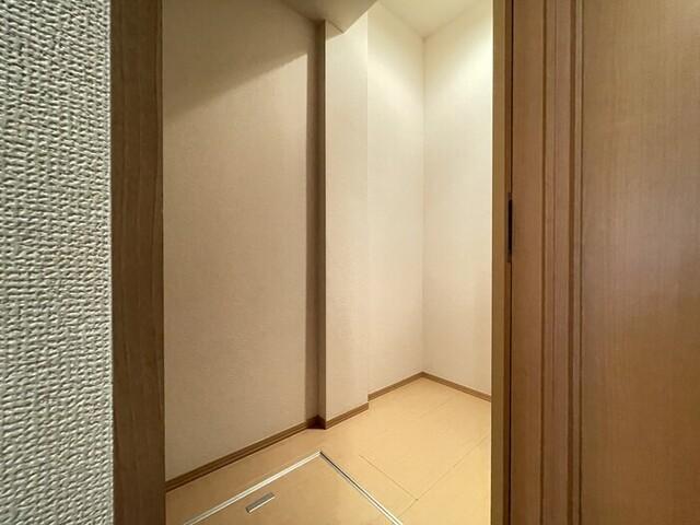 カレッツァⅡ番館（102） 部屋画像