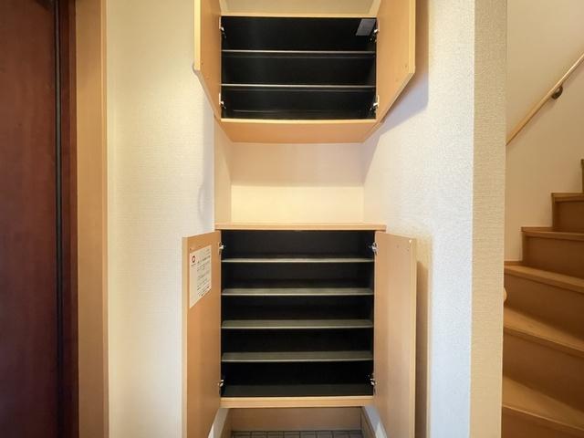 カレッツァⅡ番館（102） 部屋画像