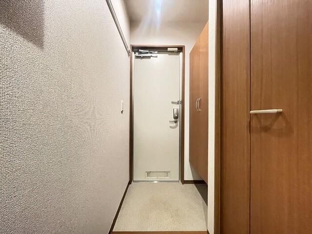 大黒屋ハイツ 三番館（203） 玄関