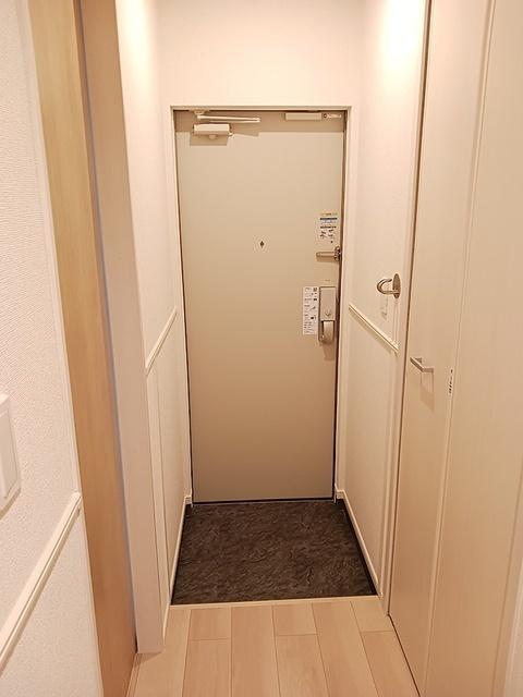 ベルヒルズノース（203） 玄関