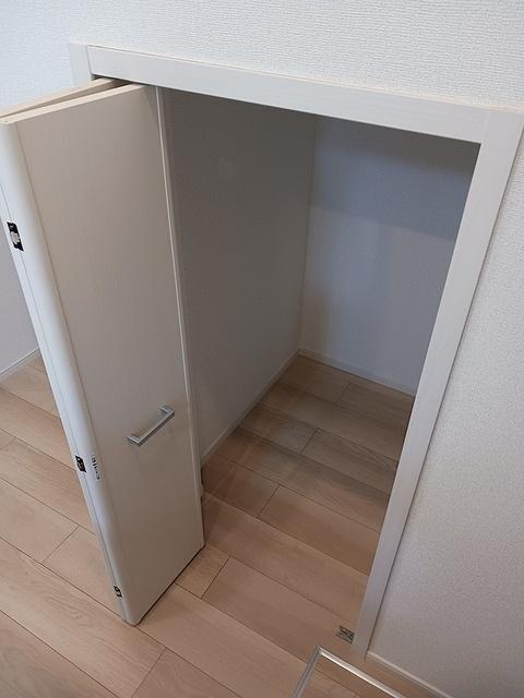 レコルテ戸塚（101） 収納