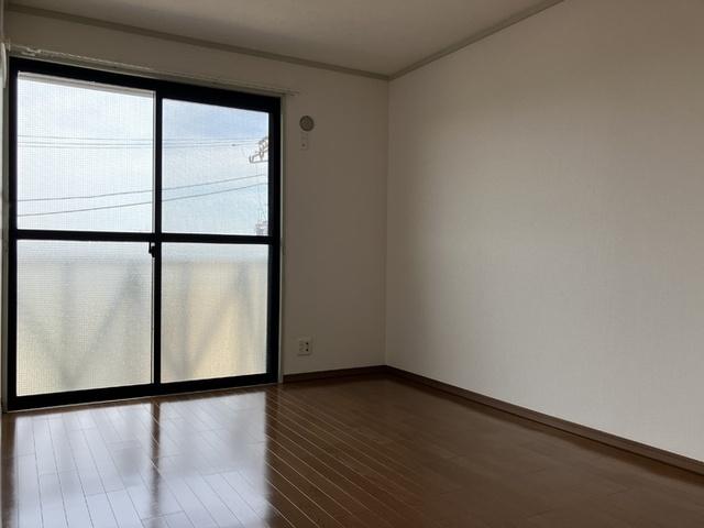 サンロイヤル（201） 部屋画像
