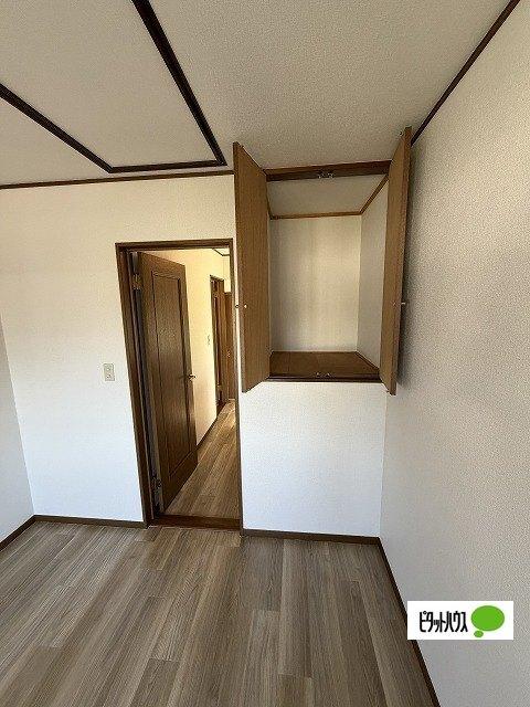 中新田４丁目貸家（１） 収納