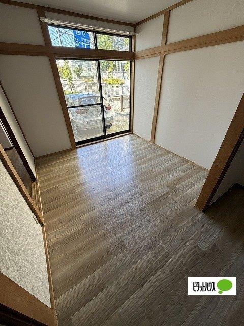 中新田４丁目貸家（１） リビング