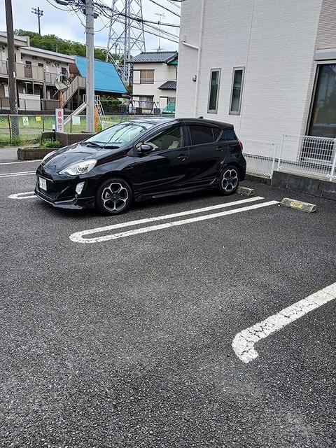 アルモニー（202） 駐車場