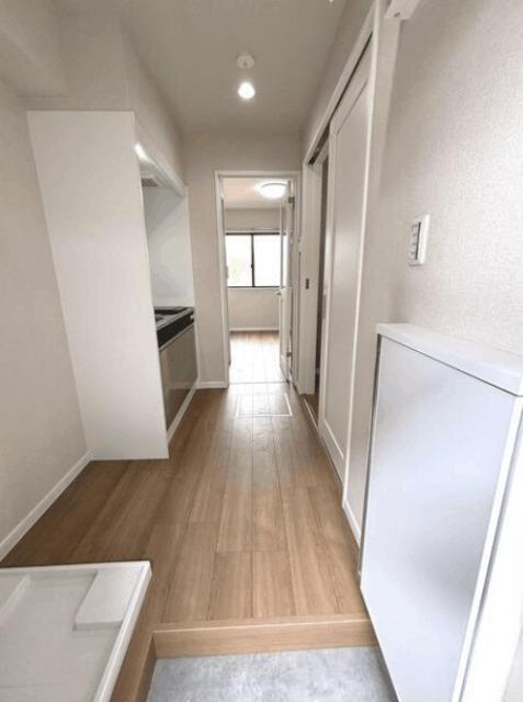 パークテラス立場（203） 玄関