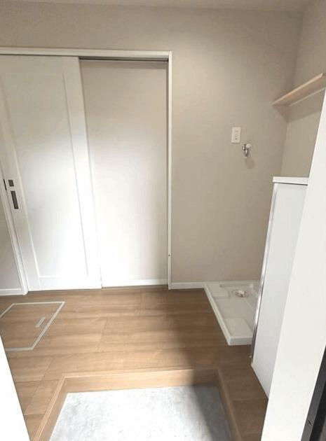 パークテラス立場（204） 玄関
