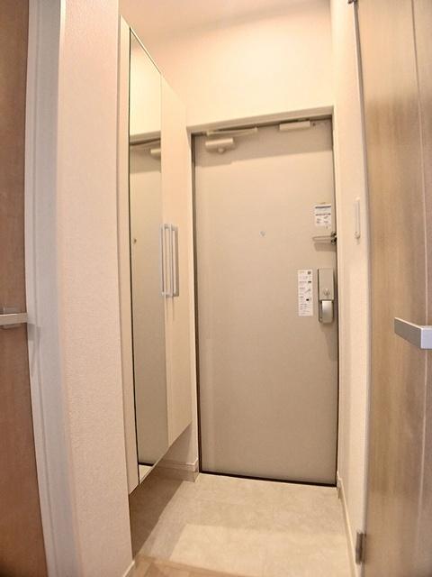 グラース（304） 玄関