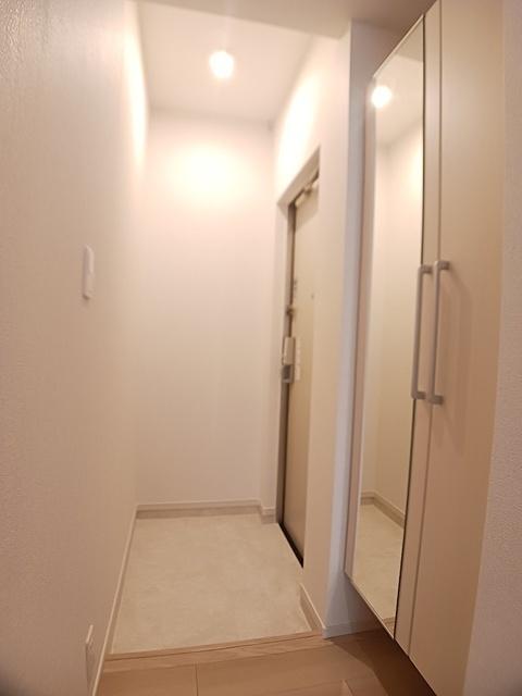 グラース（302） 玄関