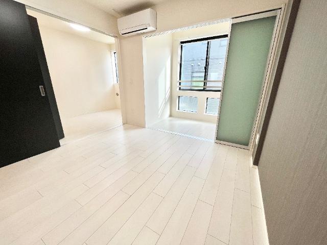 ＳＯＬＩＤ　ＳＴＡＴＥ 部屋画像