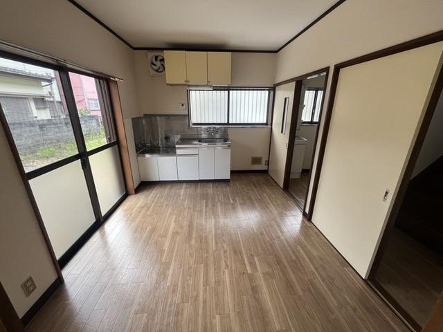 纒３丁目貸家　A棟（001） 部屋画像