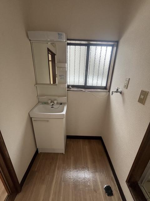 纒３丁目貸家　A棟（001） 部屋画像