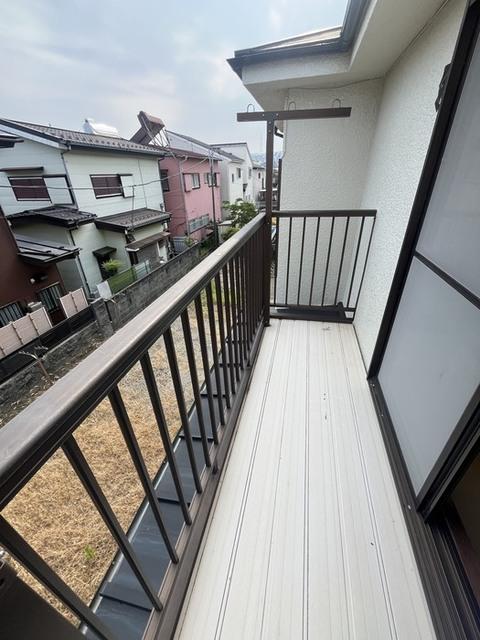 纒３丁目貸家　A棟（001） バルコニー