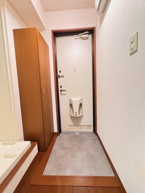 プランドール　ＡＢ（A204） 玄関