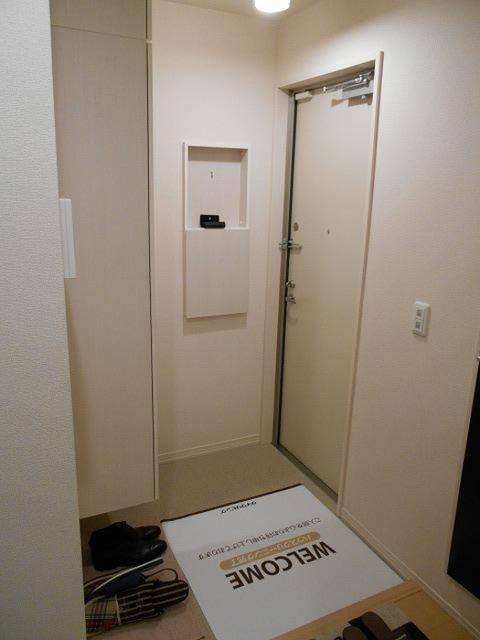 ベルシャイン厚木Ⅱ（202） 玄関