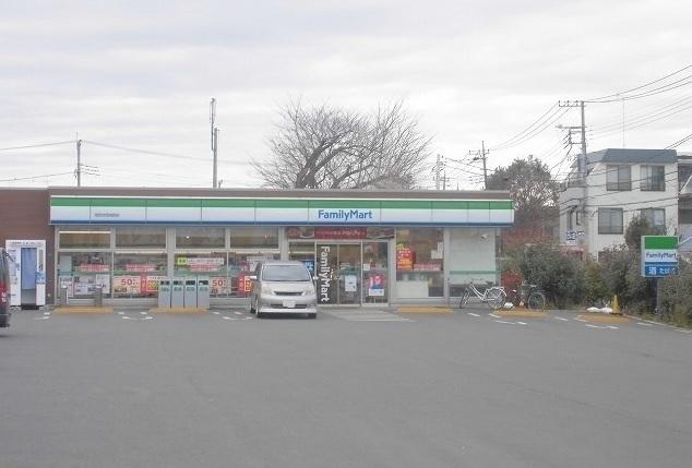 ファミリーマート：1000m
