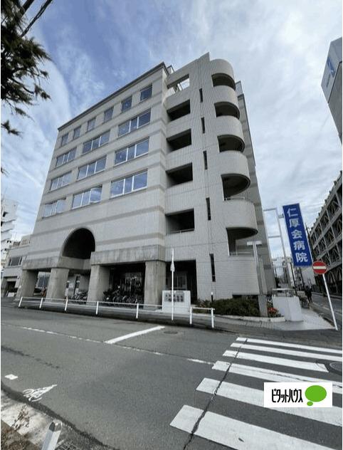 特定医療法人仁厚会仁厚会病院：1106m