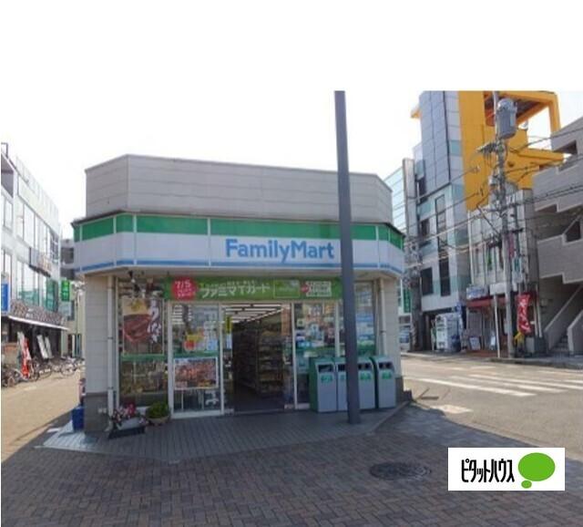 ファミリーマート中央林間駅前店：141m
