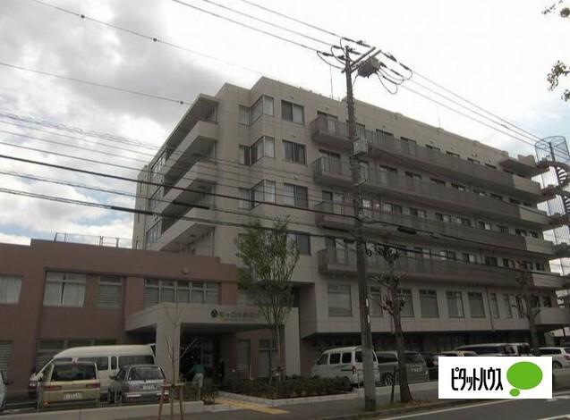 医療法人社団哺育会桜ヶ丘中央病院：890m