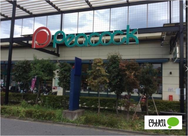 さいか屋藤沢店：7384m